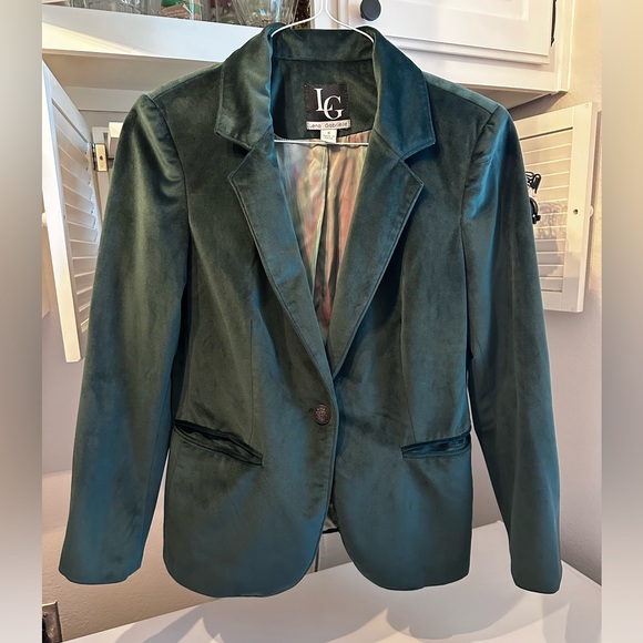 Green fall/winter Blazer - Picture 1 of 10